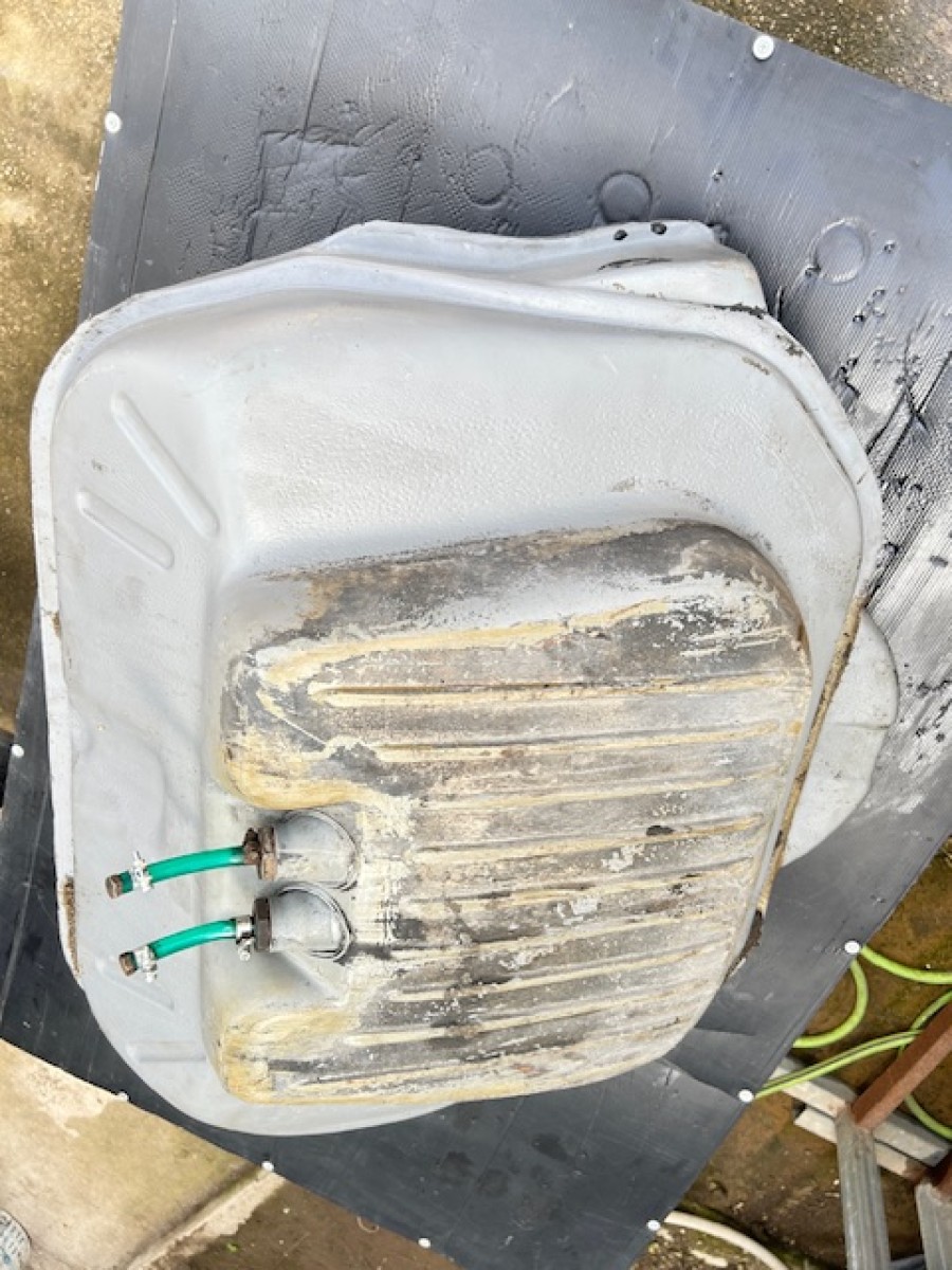 Verkaufe: Tank für Porsche 911 Baujahr BJ -