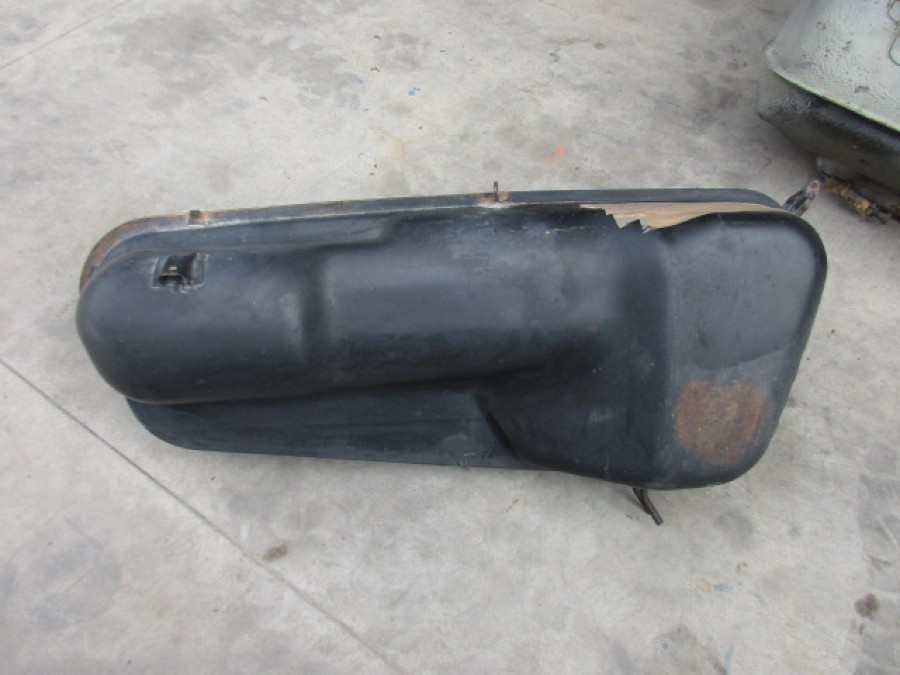 Für Porsche 914 Tank zu verkaufen Baujahr BJ -