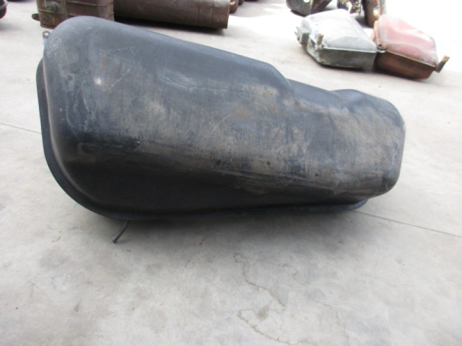 Für Porsche 914 Tank zu verkaufen Baujahr BJ -