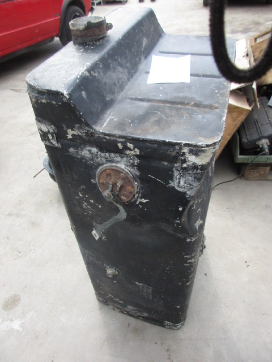 Tank für Rolls Royce Silver Cloud abzugeben Baujahr BJ -