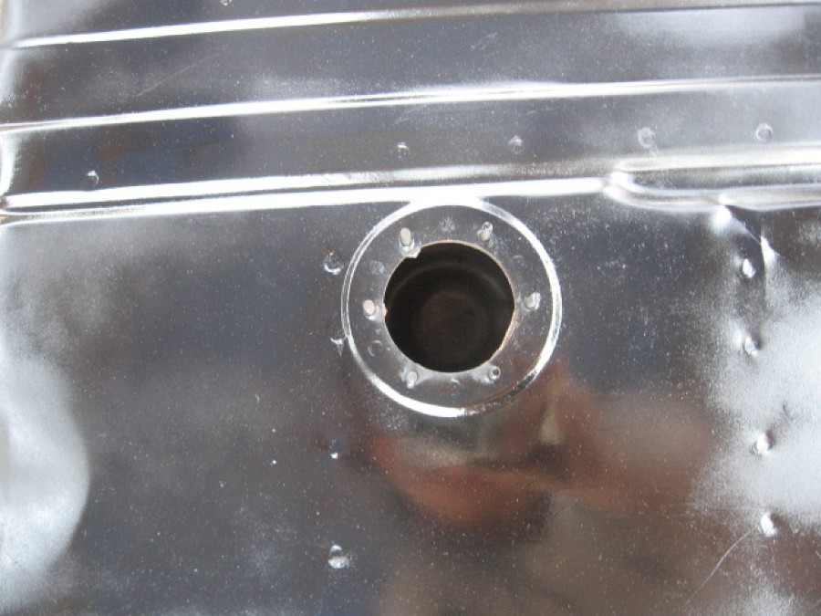 Verkaufe: Tank für Fiat 1500 Baujahr BJ -