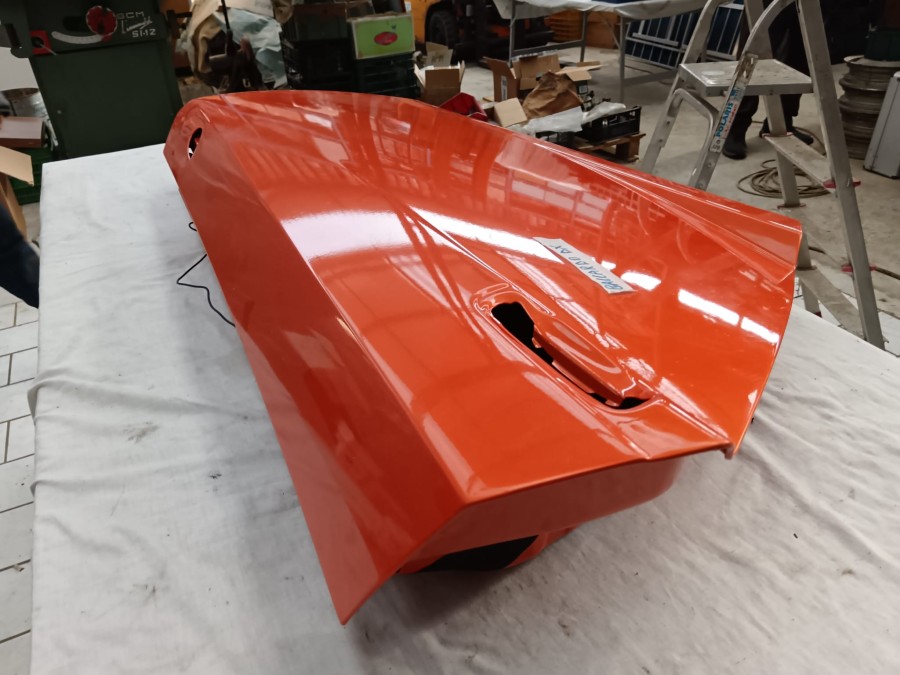 Karosserieteile für Lamborghini abzugeben Baujahr BJ -