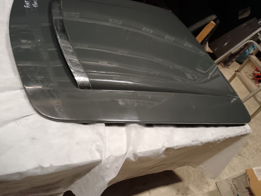 Karosserieteile für Fiat 1500 zu verkaufen Baujahr BJ -