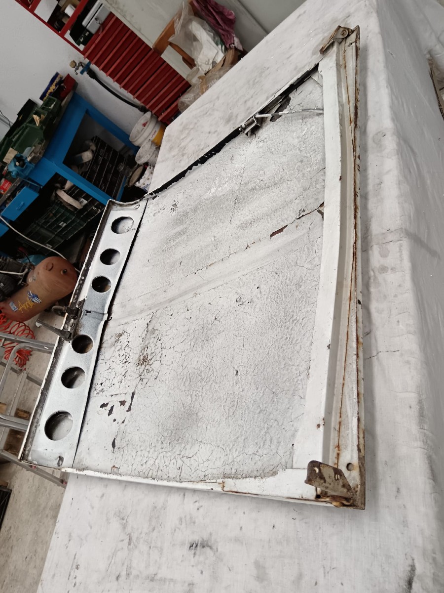 Karosserieteile für Alfa Romeo Giulia abzugeben Baujahr BJ -