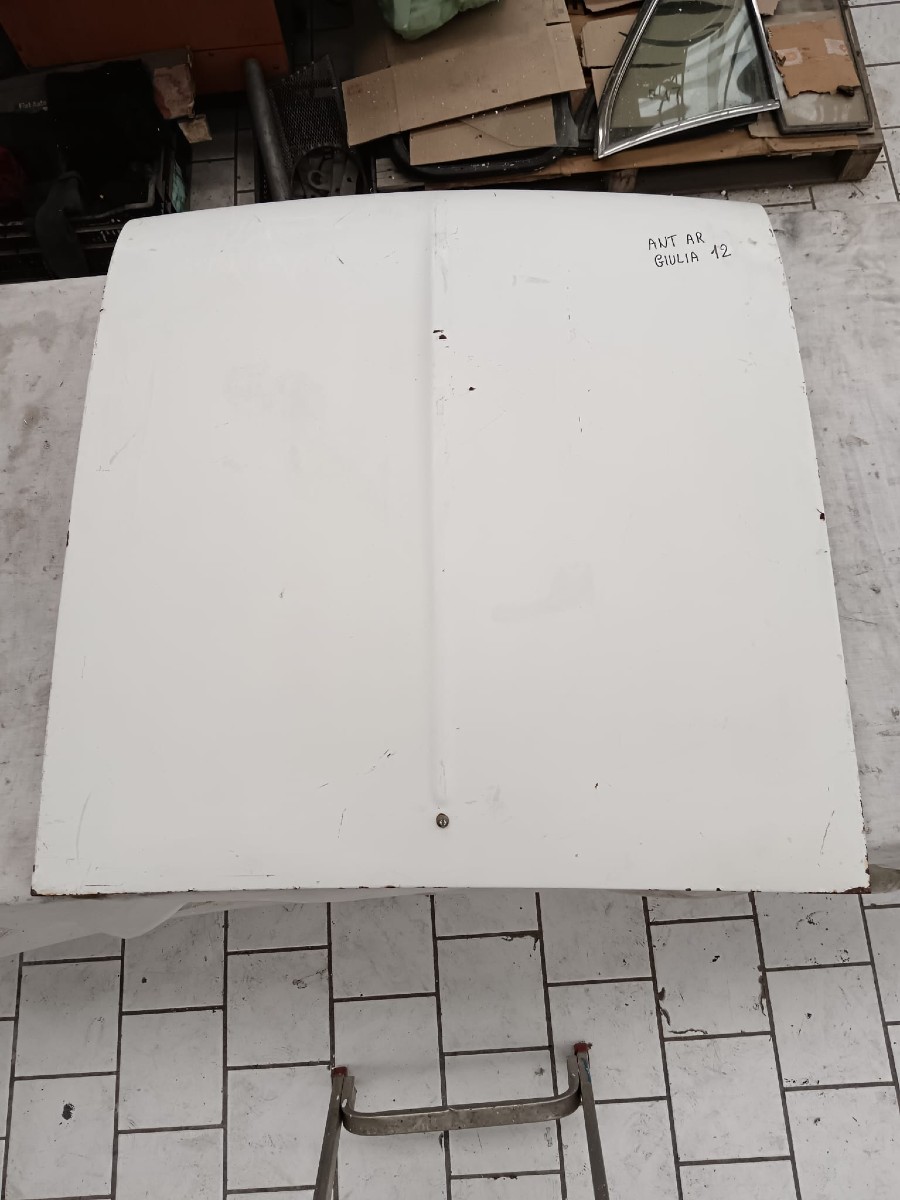 Karosserieteile für Alfa Romeo Giulia abzugeben Baujahr BJ -