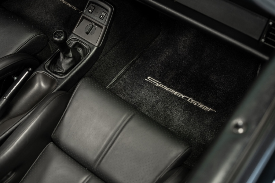 Porsche 911 964 Speedster in gutem Zustand steht zum Verkauf Baujahr BJ 07/1994