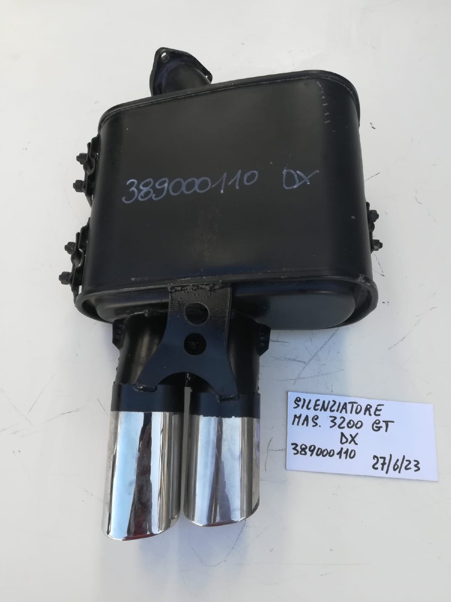 Auspuffanlage für Maserati abzugeben Baujahr BJ -