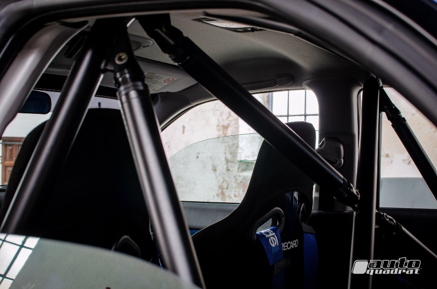 Subaru Impreza 2.0 DCCD Turbo 4WD STI Baujahr BJ 04/2005