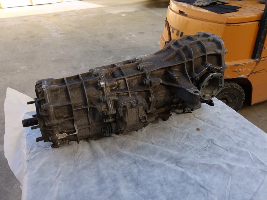 Für Ferrari Getriebe zu verkaufen Baujahr BJ -