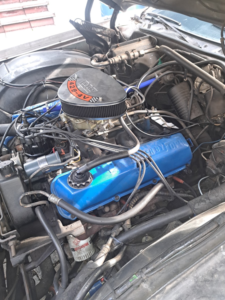 Biete Ford Thunderbird LT guter Zustand Baujahr BJ 01/1972