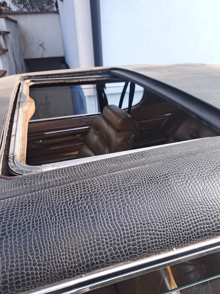 Biete Ford Thunderbird LT guter Zustand Baujahr BJ 01/1972