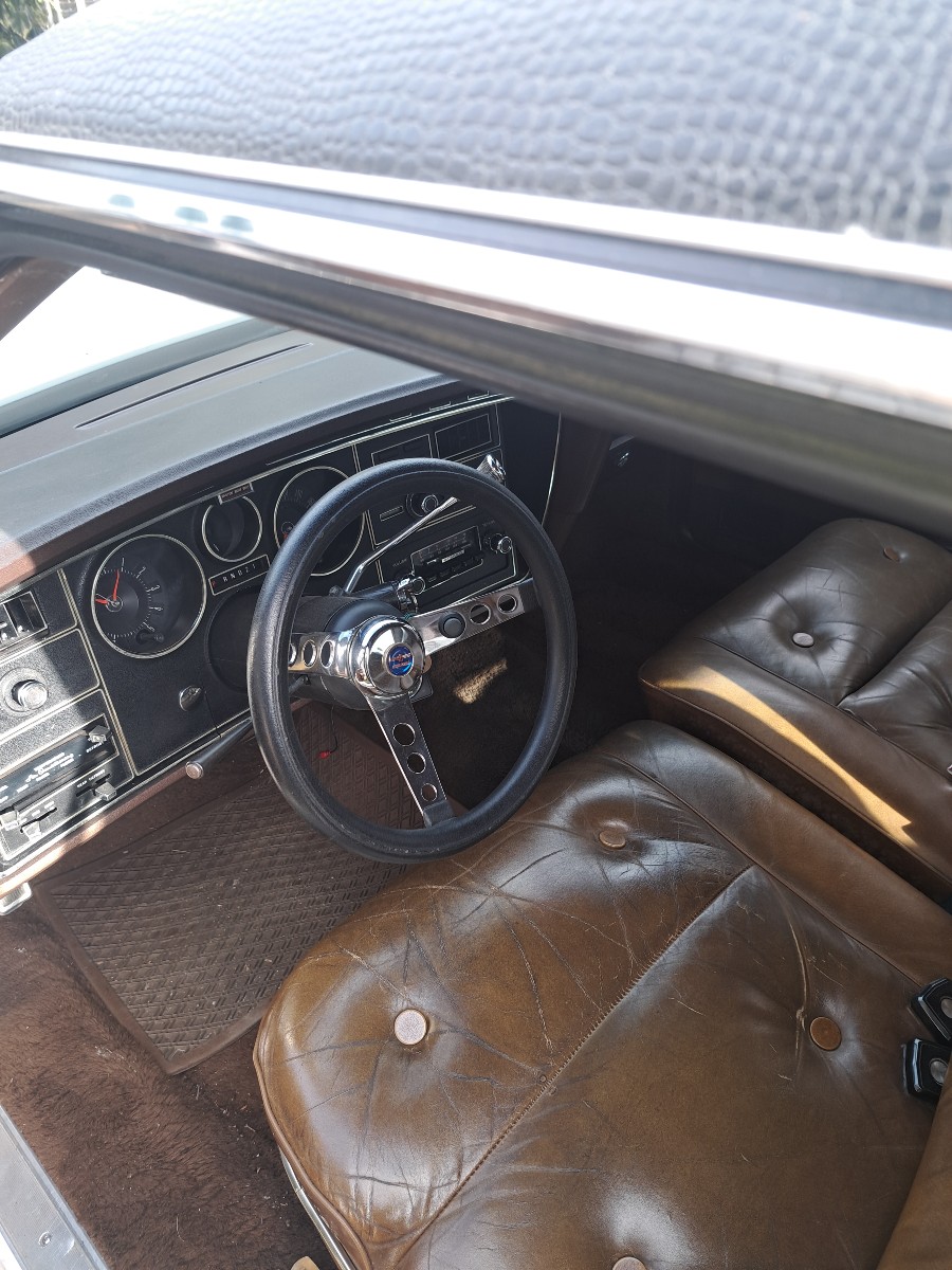 Biete Ford Thunderbird LT guter Zustand Baujahr BJ 01/1972