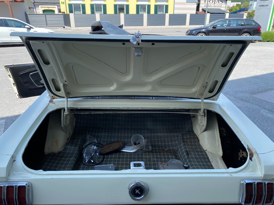 Ford Mustang Baujahr BJ 06/1965