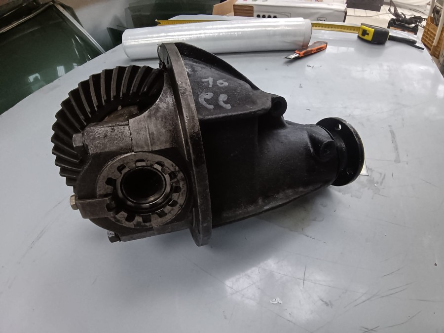 Hinterachse für Fiat 1500 zu verkaufen Baujahr BJ -