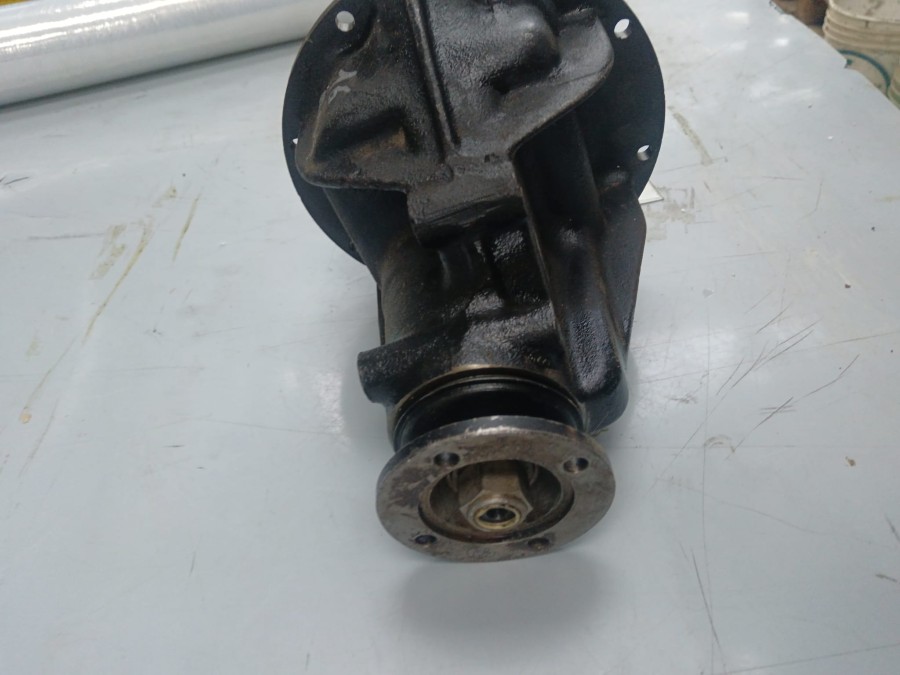 Hinterachse für Fiat 1500 zu verkaufen Baujahr BJ -