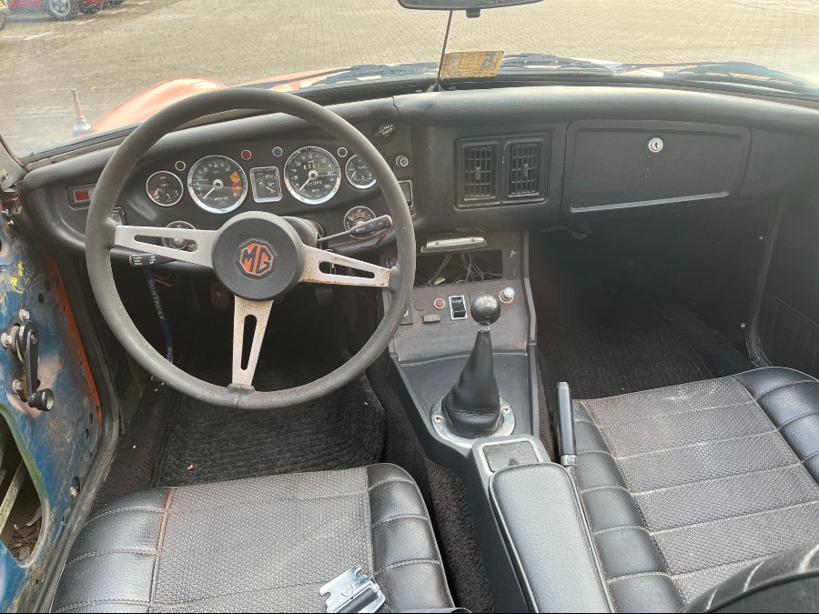 MG MGB roadster Baujahr BJ 01/1973