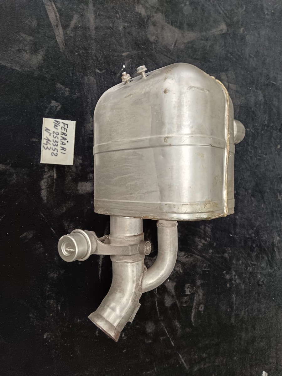 Auspuffanlage für Ferrari zu verkaufen Baujahr BJ -