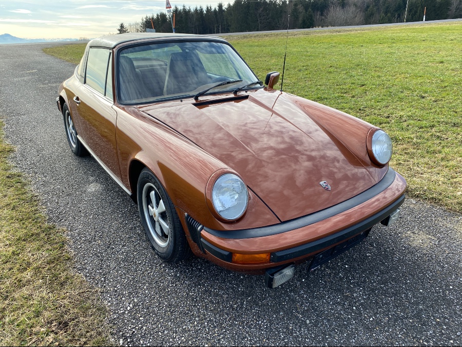 Historisch zugelassen: Porsche 911 S 2.7 Targa Sportwagen / Coupé Baujahr BJ 07/1977
