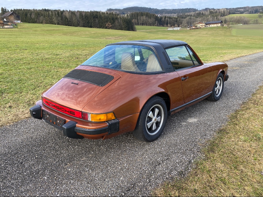 Historisch zugelassen: Porsche 911 S 2.7 Targa Sportwagen / Coupé Baujahr BJ 07/1977