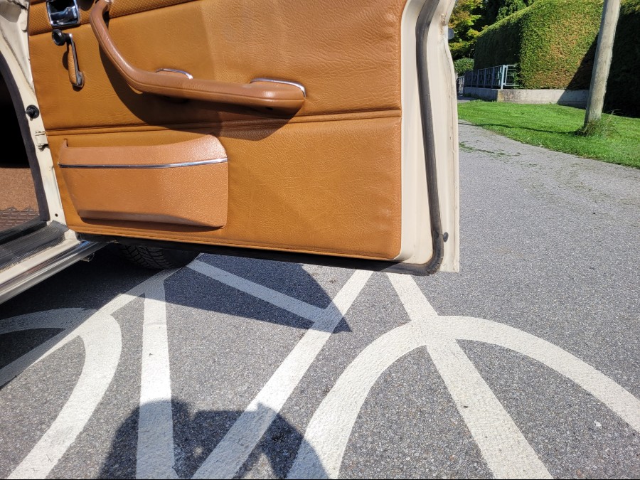 Biete Mercedes Benz 250 /8 W114 in gutem Zustand Baujahr BJ 01/1970