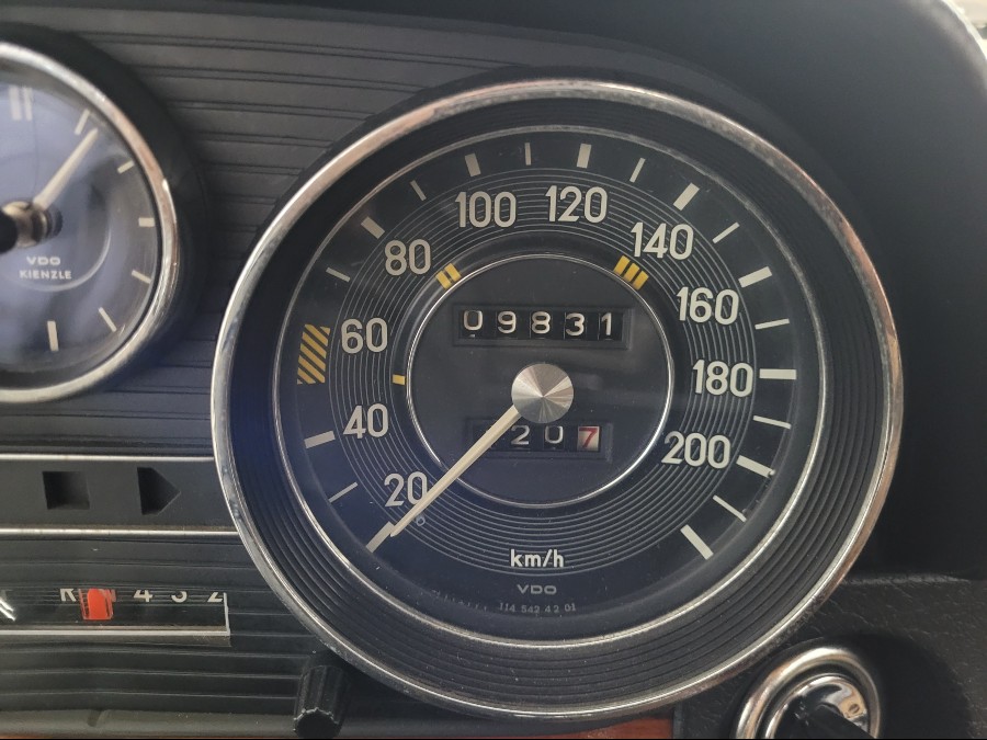 Biete Mercedes Benz 250 /8 W114 in gutem Zustand Baujahr BJ 01/1970