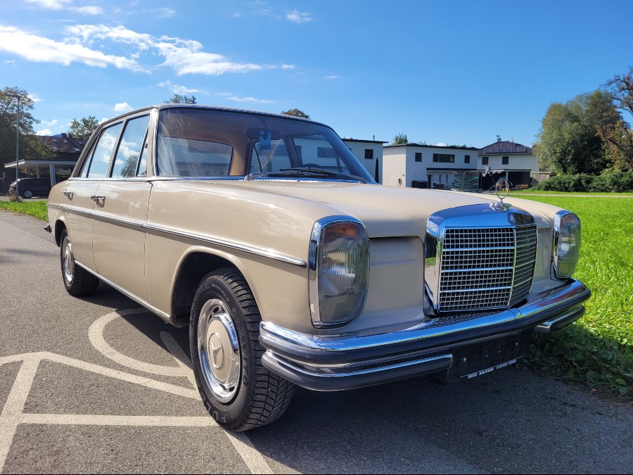 Biete Mercedes Benz 250 /8 W114 in gutem Zustand Baujahr BJ 01/1970