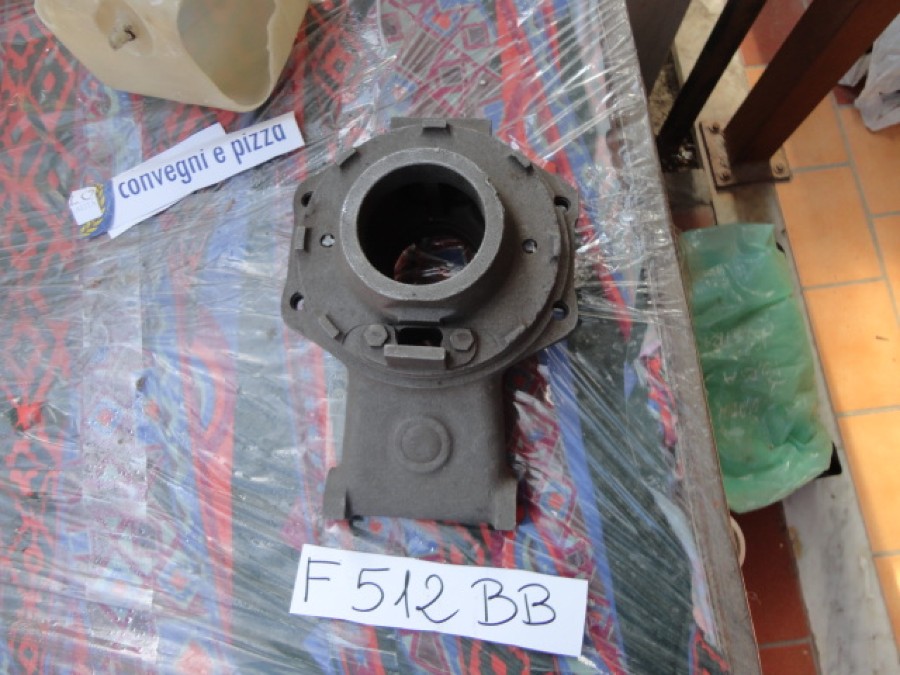 Für Ferrari 512 Hinterachse zu verkaufen Baujahr BJ -