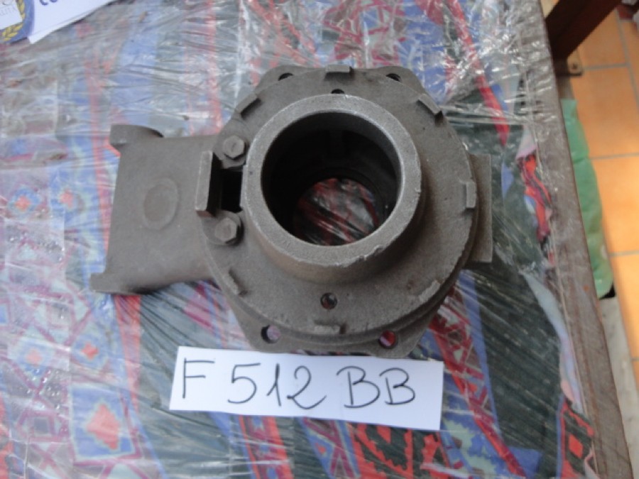 Für Ferrari 512 Hinterachse zu verkaufen Baujahr BJ -