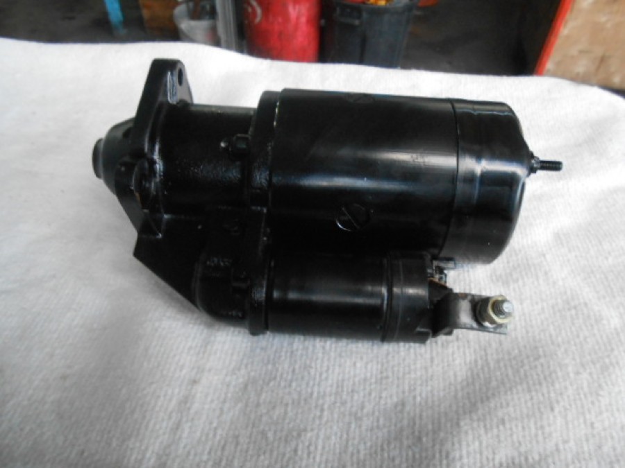 Für Alfa Romeo Montreal Elektronik zu verkaufen Baujahr BJ -