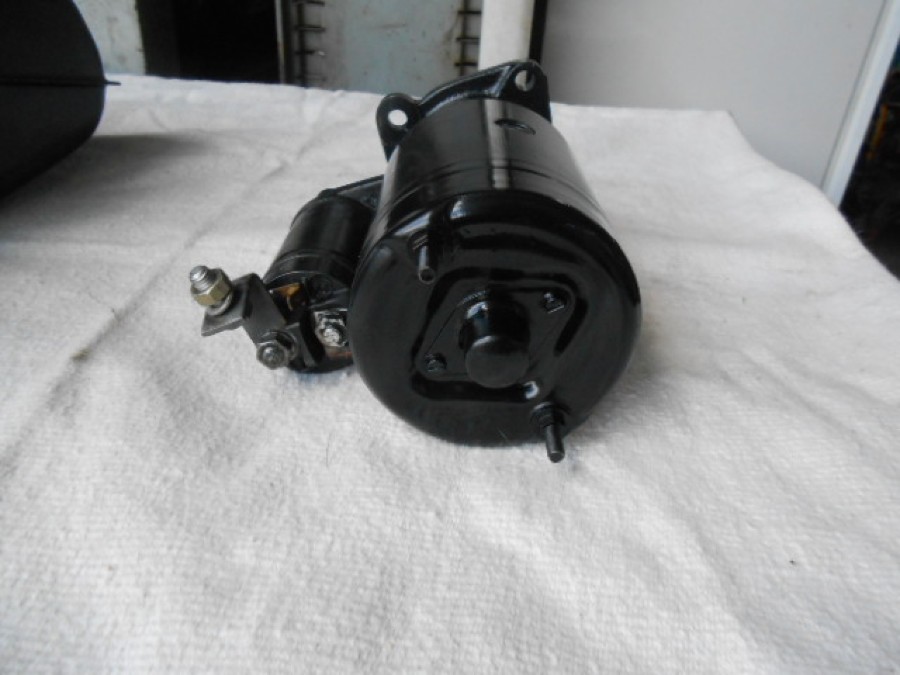 Für Alfa Romeo Montreal Elektronik zu verkaufen Baujahr BJ -