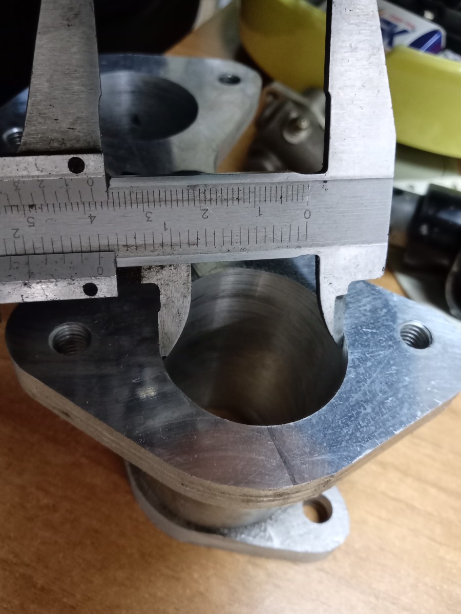 Motor für Fiat 1500 zu verkaufen Baujahr BJ -