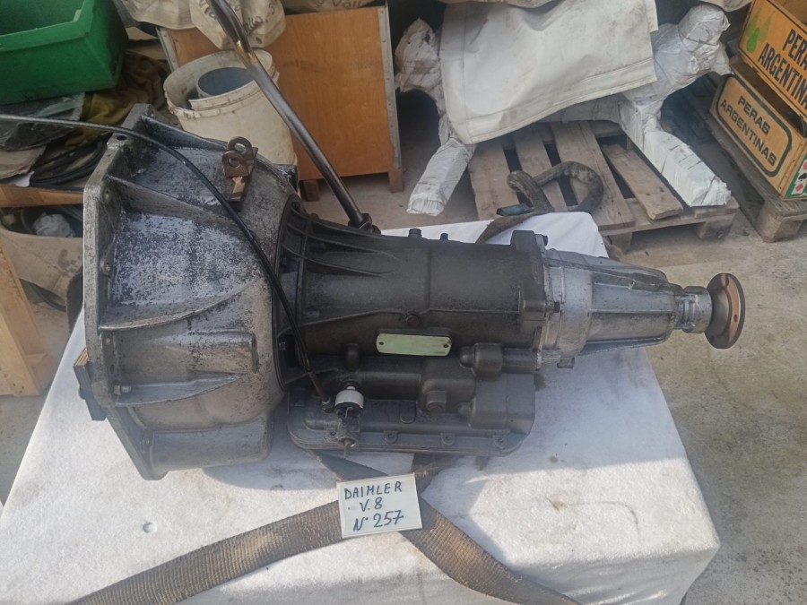 Getriebe für Jaguar abzugeben Baujahr BJ -