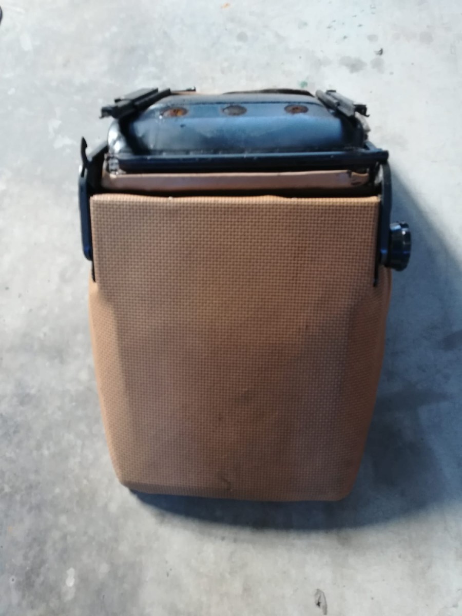 Verkaufe: Sitz für Fiat X 1/9 Baujahr BJ -