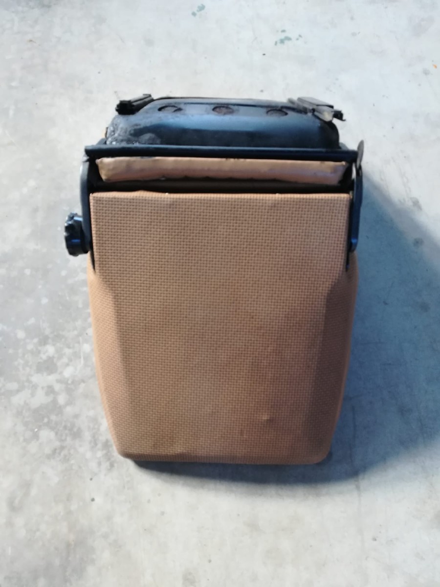 Verkaufe: Sitz für Fiat X 1/9 Baujahr BJ -