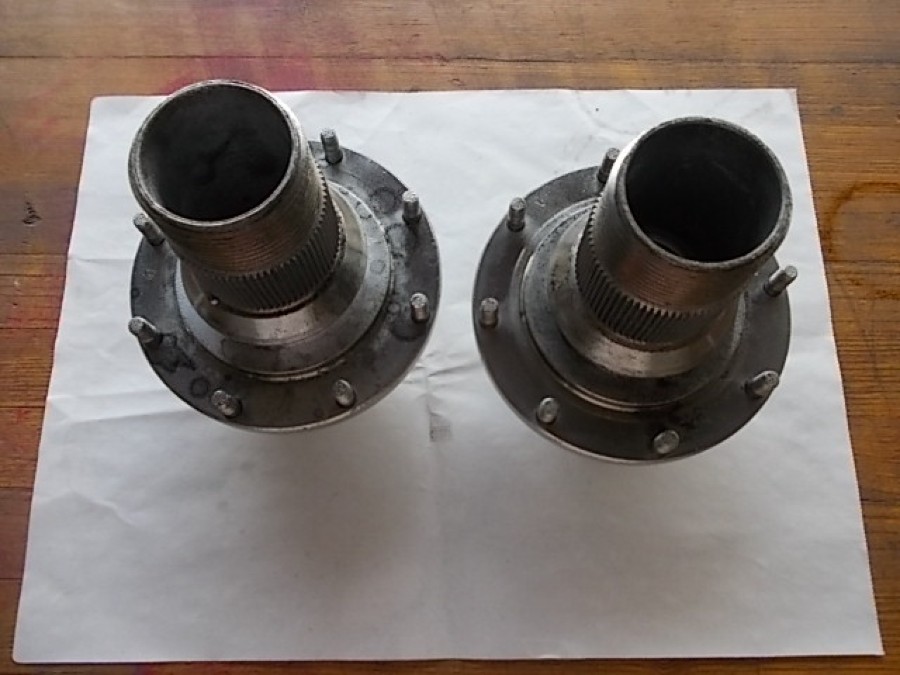 Für Maserati Hinterachse zu verkaufen Baujahr BJ -