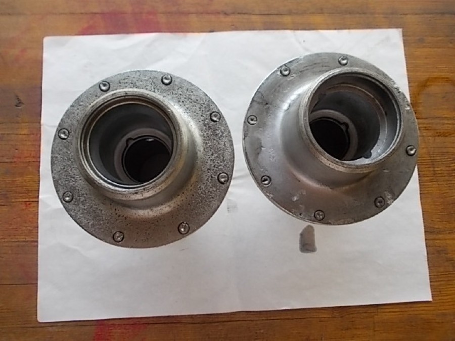 Für Maserati Hinterachse zu verkaufen Baujahr BJ -