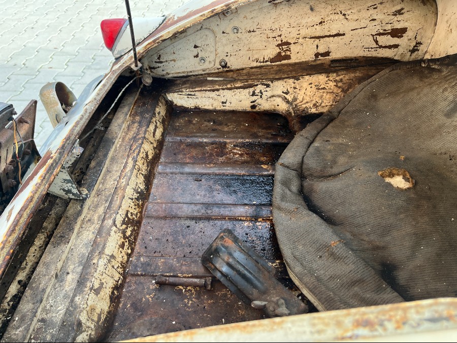 Zu restaurieren: MG MGA steht zum Verkauf Baujahr BJ 01/1959