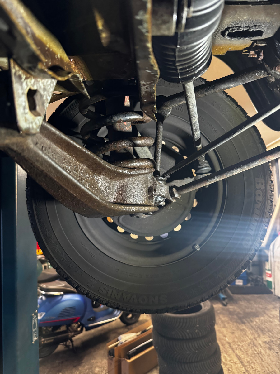 VW T3 Kasten zu verkaufen Baujahr BJ 04/1988