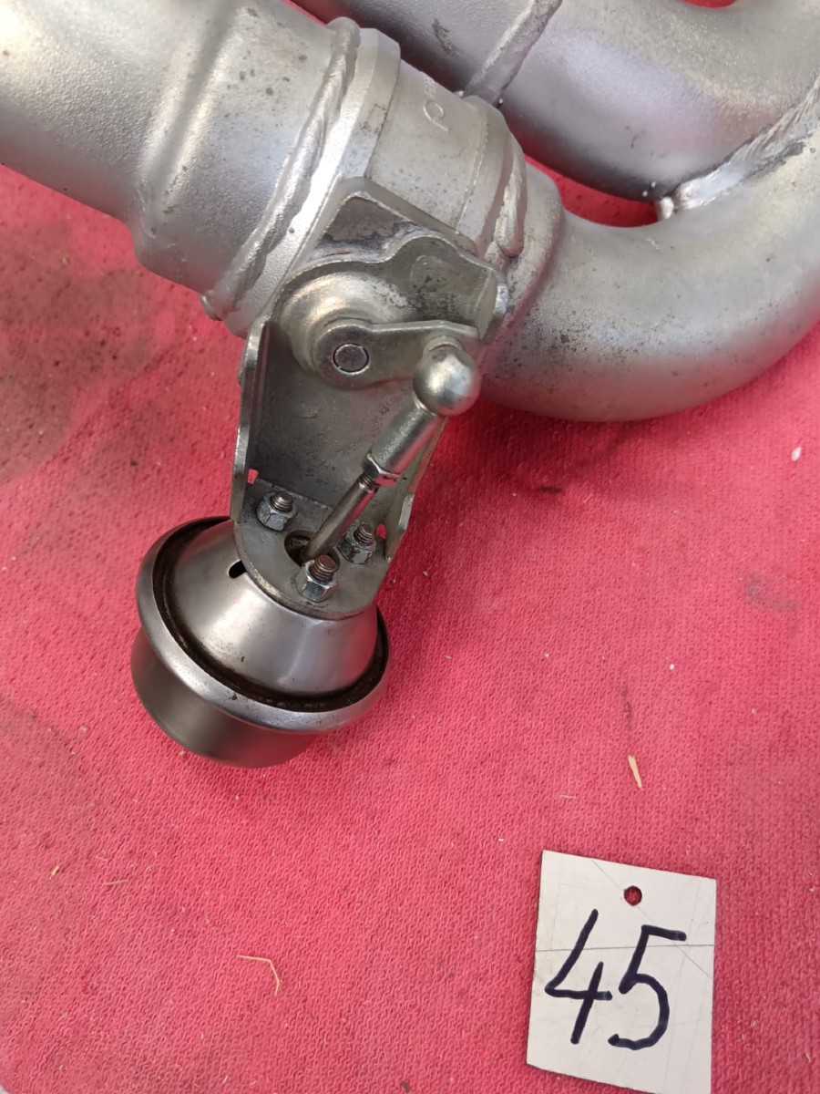 Verkaufe: Auspuffanlage für Lamborghini Baujahr BJ -