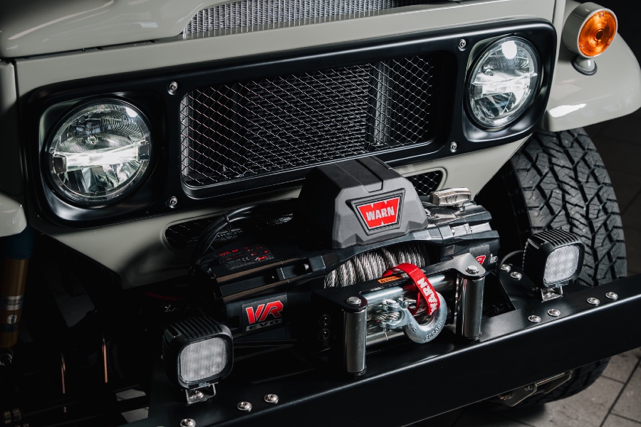 Toyota Land Cruiser FJ43 restauriert * Servo * H-Zulassung Baujahr BJ 03/1980