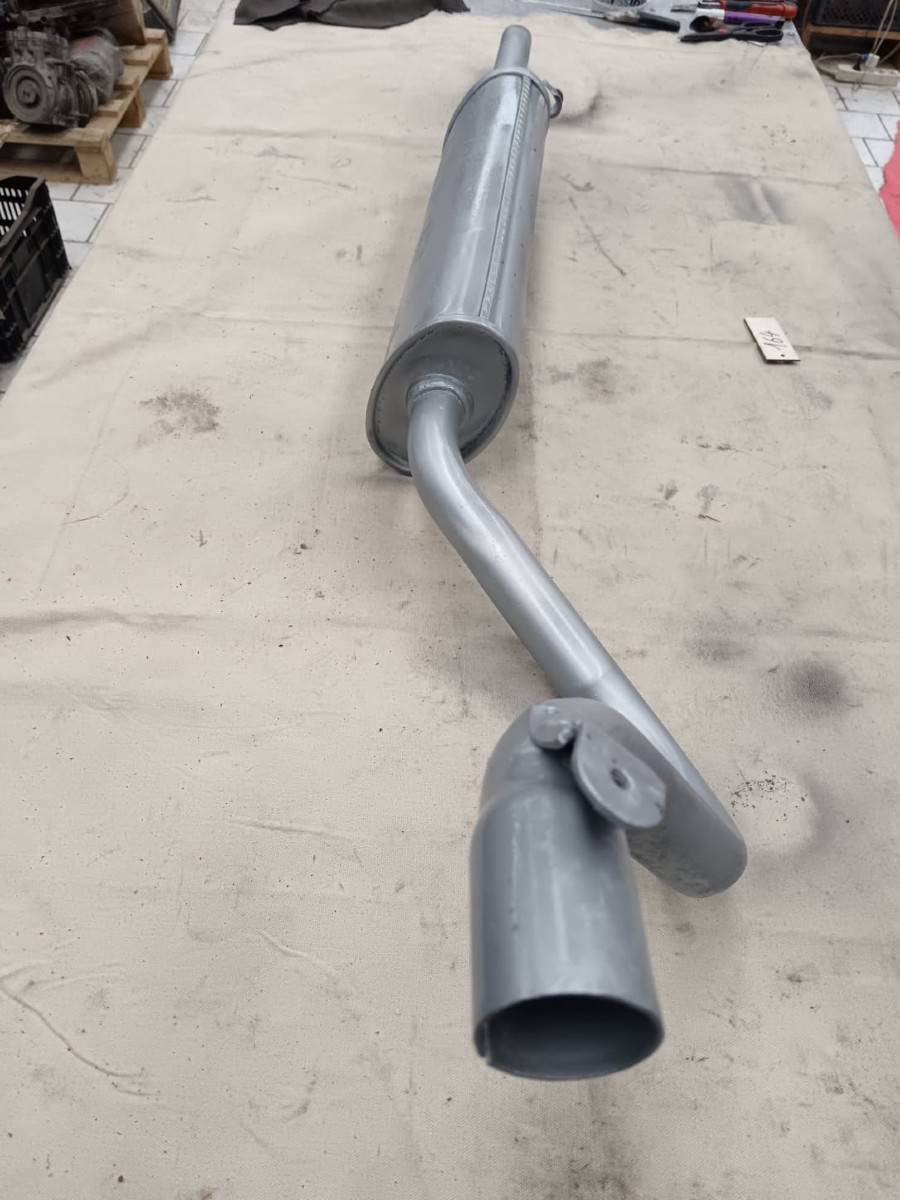 Auspuffanlage für Fiat 131 abzugeben Baujahr BJ -