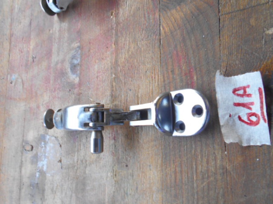 Für DeTomaso Karosserieteile abzugeben Baujahr BJ -