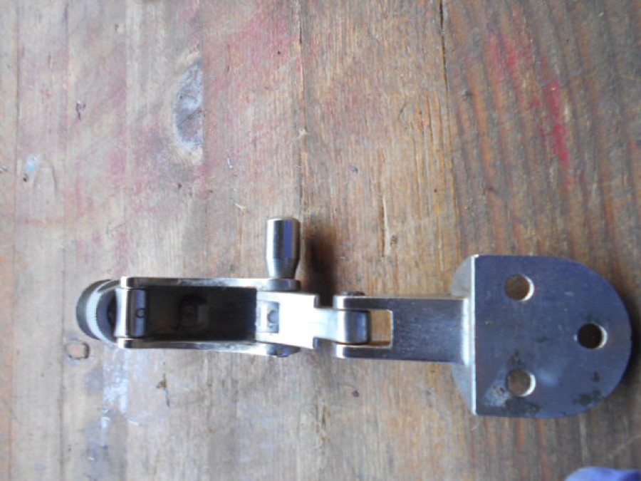 Für DeTomaso Karosserieteile abzugeben Baujahr BJ -