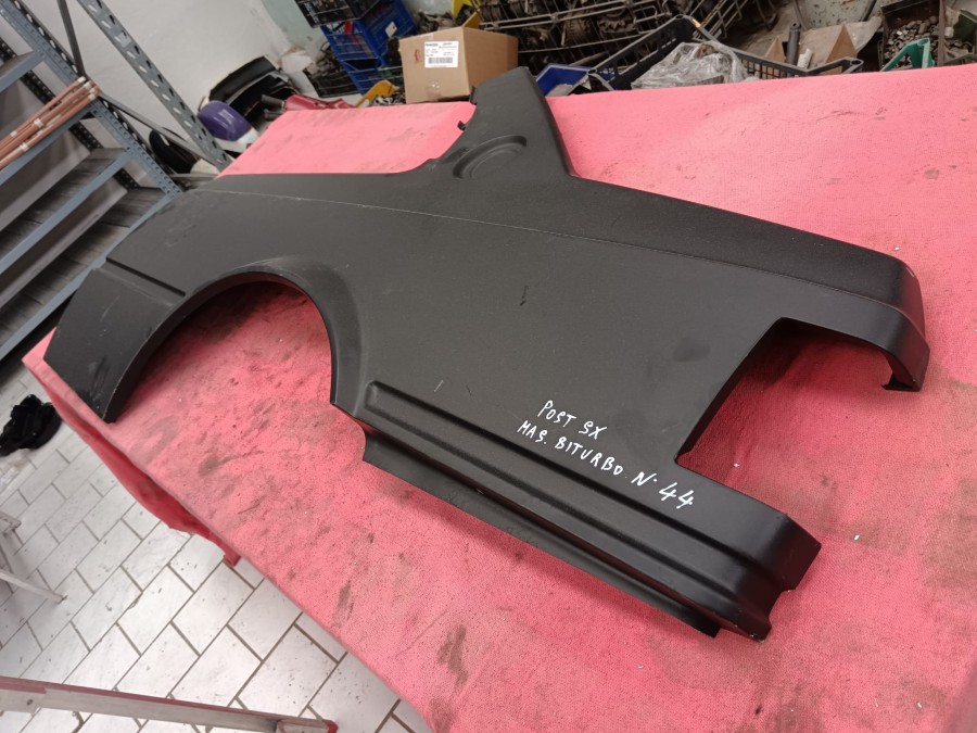 Karosserieteile für Maserati Biturbo zu verkaufen Baujahr BJ -