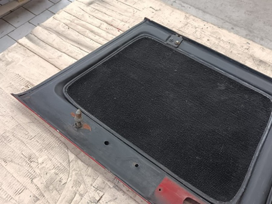 Für Ferrari 308 Karosserieteile zu verkaufen Baujahr BJ -