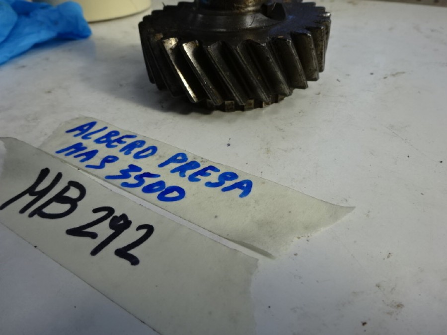 Für Maserati Getriebe abzugeben Baujahr BJ -