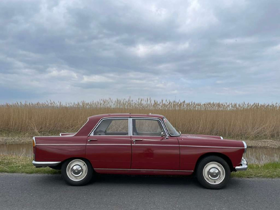 1964er Peugeot 404 Berline Limousine in gutem Zustand Baujahr BJ 12/1964