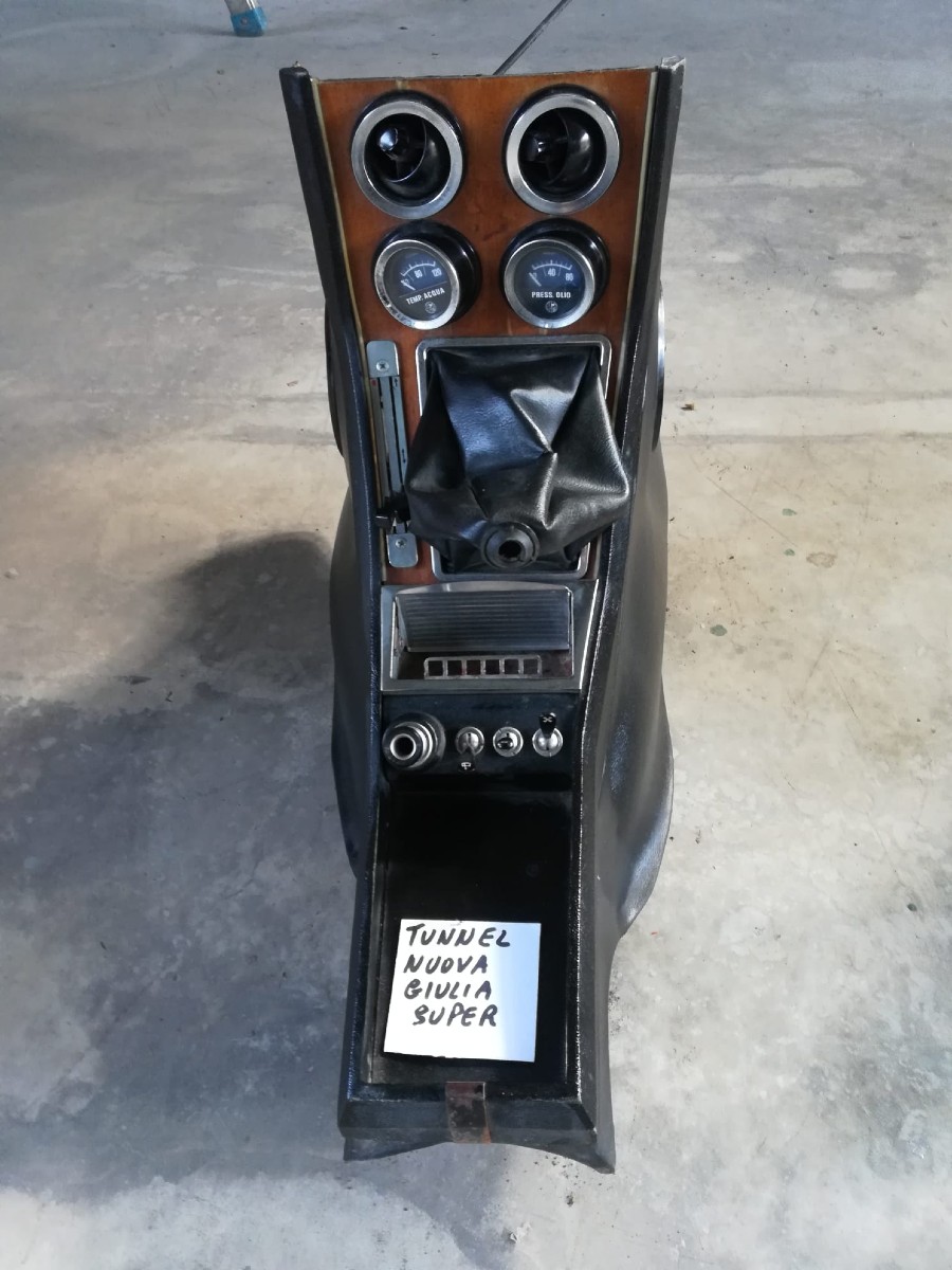 Verkaufe: Sitz für Alfa Romeo Giulia Baujahr BJ -