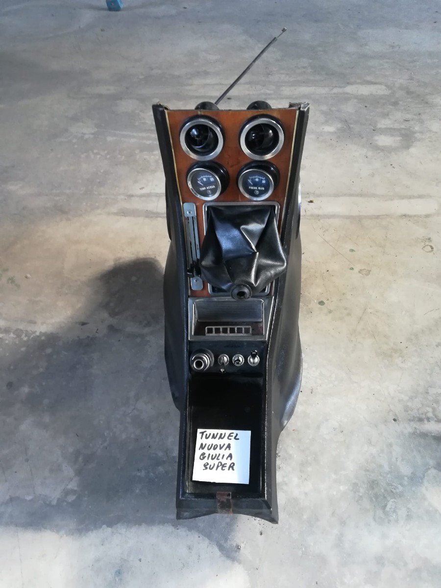 Verkaufe: Sitz für Alfa Romeo Giulia Baujahr BJ -