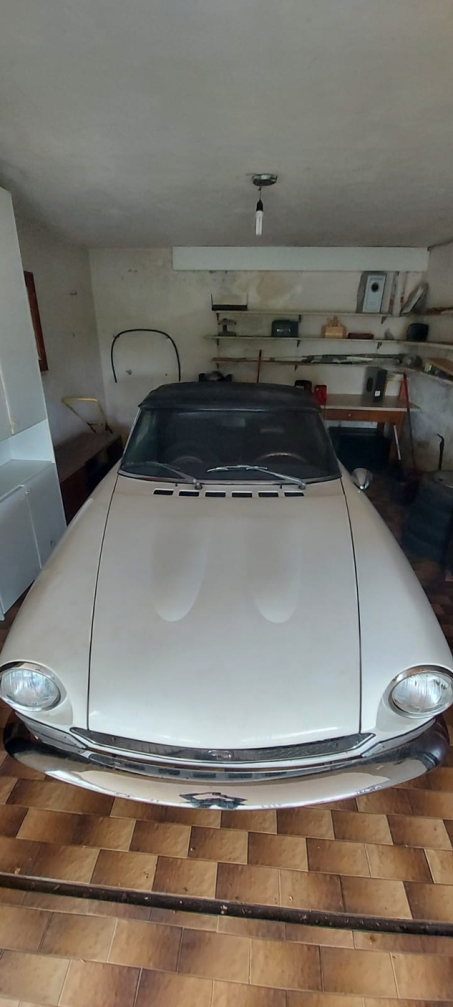 Traumhaft: Fiat 124 steht zum Verkauf Baujahr BJ 03/1967